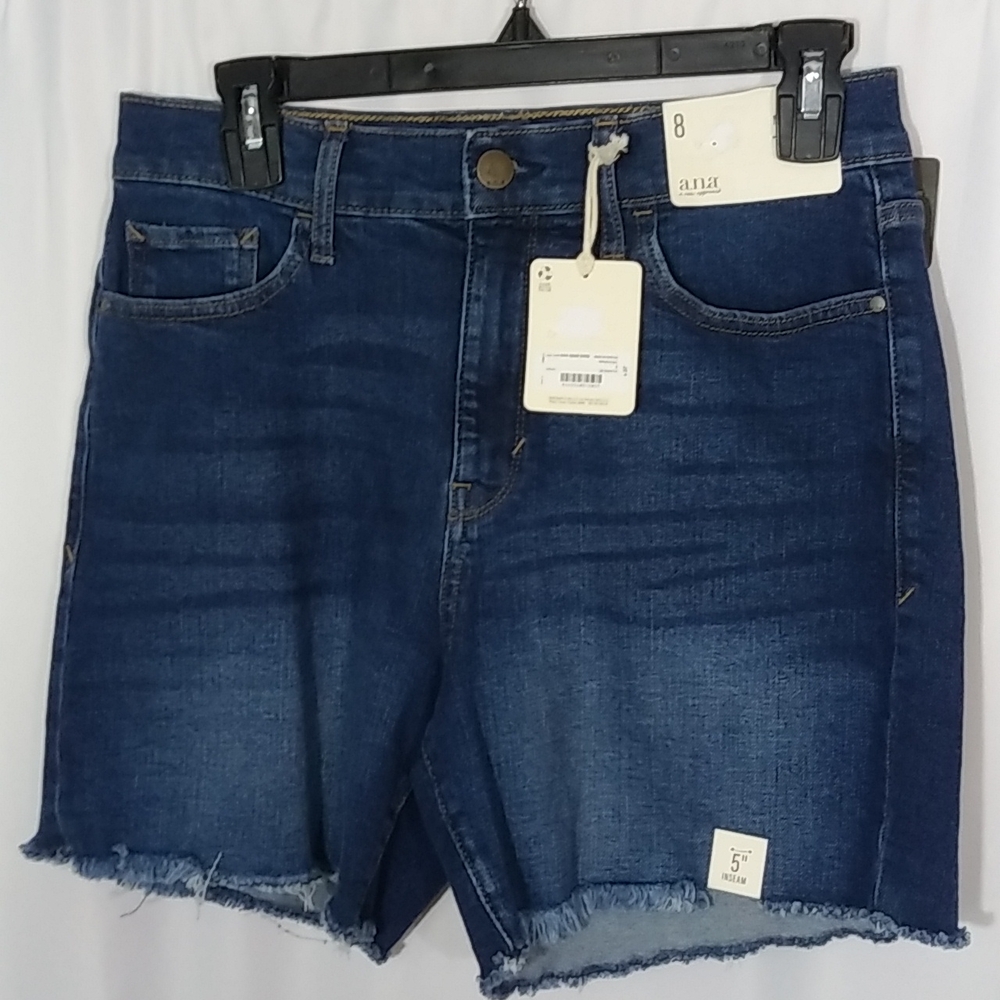 Ana Women's Shorts